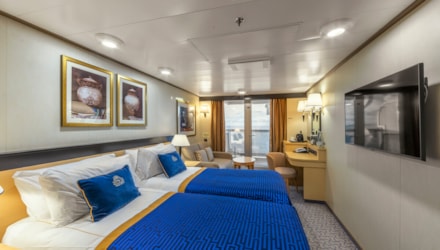 BALKON CABINE TOT 4 PERS. 23